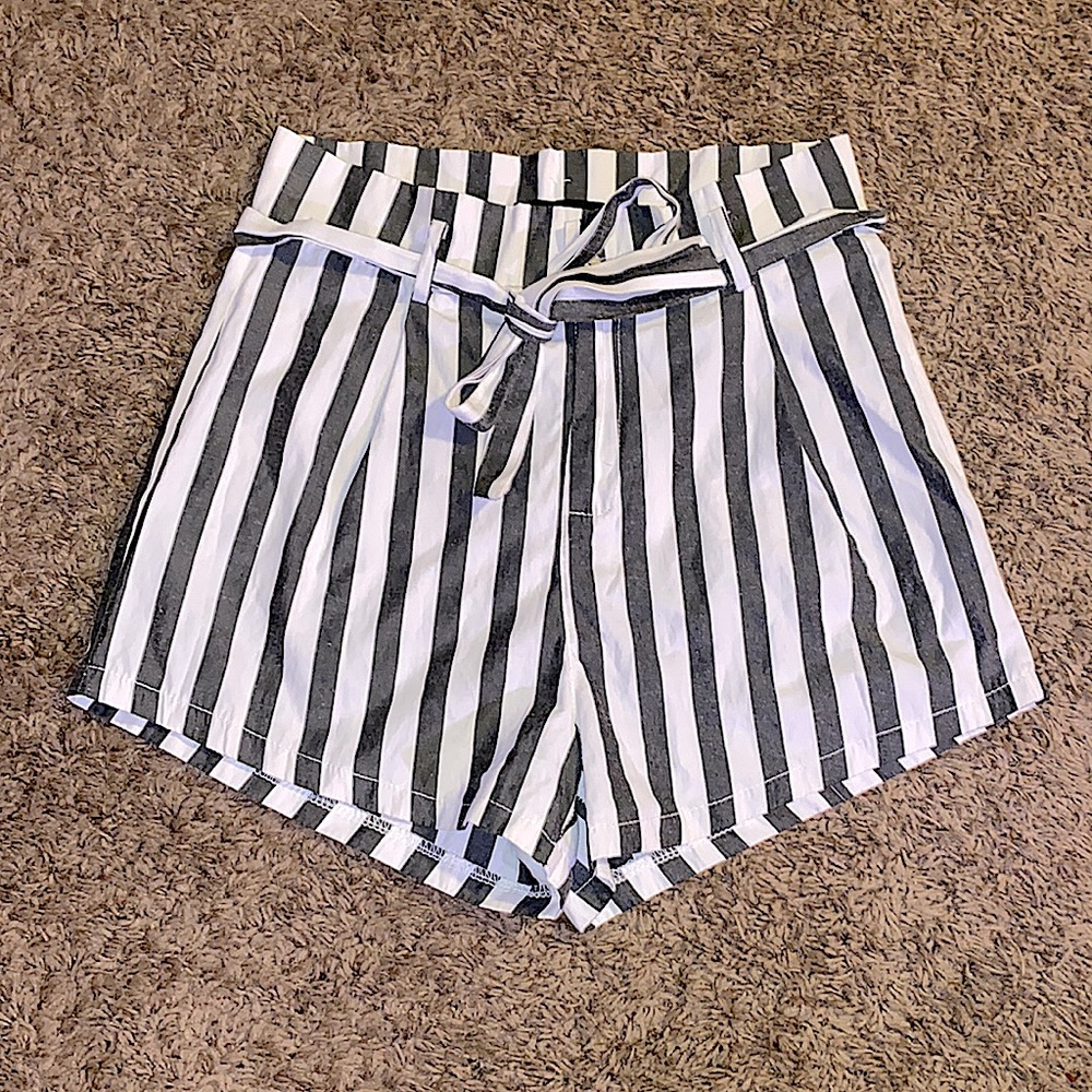 Zaful striped belted paper bag shorts